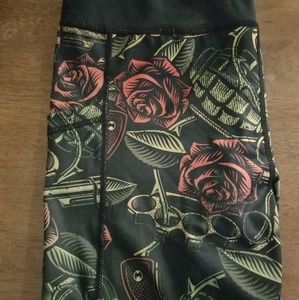 Constantly varied gear "Dressed to Kill" Capris